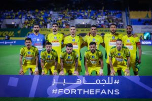 طموح الخليج يتصاعد: مطاردة الرقم القياسي التاريخي في دوري روشن أمام الأخدود