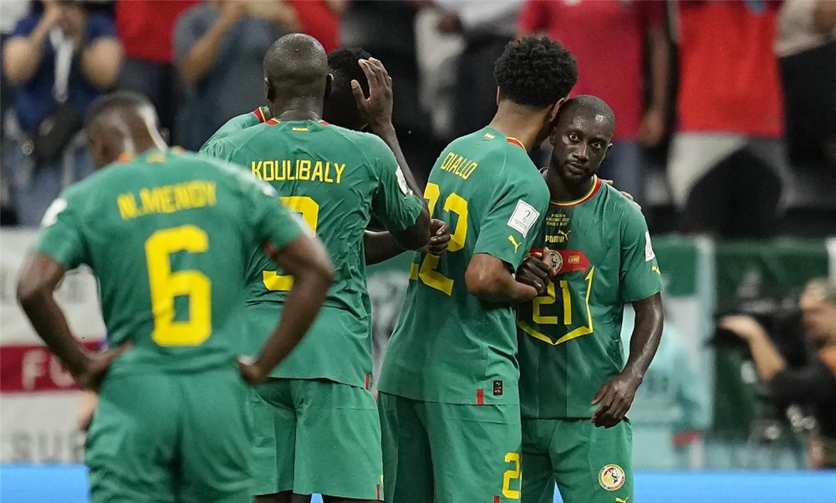 صدمة لـ”أسود التيرانجا”: تأثير غياب جماهير السنغال على مونديال 2026 وتحديات البداية