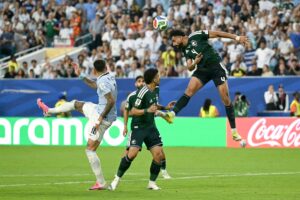 رحلة الأخضر نحو العالمية: تحليل معمق لتطور أداء المنتخب السعودي ضد منتخبات أمريكا الجنوبية في المونديال