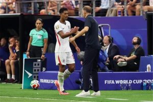 تحليل عميق: تصريحات بيلينجهام بعد الفوز على كرواتيا بكأس العالم 2026 وطموح تعويض الموسم