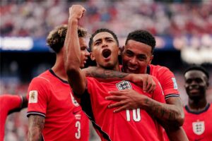 إنجلترا تتصدر مجموعتها في كأس العالم 2026 بثنائية حاسمة أمام بنما وتتأهل لدور الـ32
