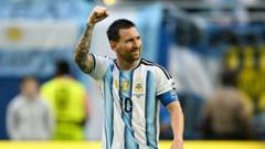 ميامي تحت سطوة الساحر: كيف اجتاح جنون ميسي المدينة من الملاعب إلى المطبخ